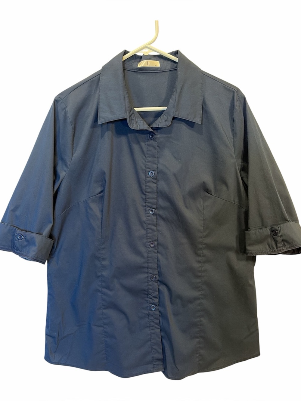 Women’s Button Front Shirt. Size XL